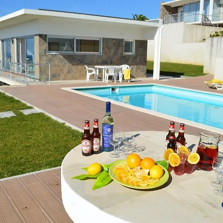 Prestigious Location Overlooking The Stunning In Villa Foz do Arelho
